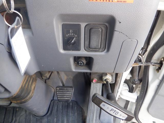 キャンター ロングDX 標準ロング ユニックURM233 3段 ラジコン クレーン フックイン 2.3t吊り 5MT 3ペダル 荷台内寸368cm 178cm 37cm(60枚目)