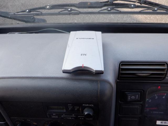 キャンター ロングDX 標準ロング ユニックURM233 3段 ラジコン クレーン フックイン 2.3t吊り 5MT 3ペダル 荷台内寸368cm 178cm 37cm(62枚目)