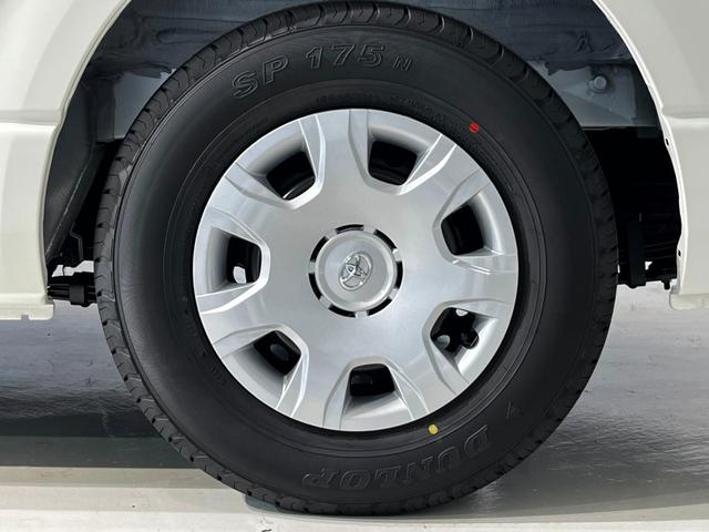 ハイエースバン ロングＤＸ　ＧＬパッケージ　ＬＥＤヘッドライト　全方位カメラ　デジタルインナーミラー　リヤクーラー　リヤヒーター　キーレス　プライバシーガラス　パワーウィンドゥ　電格ドアミラー　プリクラッシュ　ＬＤＡ　ＡＨＢ　ＰＫＳＢ（8枚目）