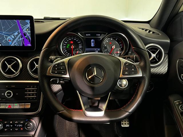 Ａクラス Ａ１８０　スポーツ　後期　新品タイヤ　ＡＭＧスタイリングｐｋｇ　５ツインスポーク１８ＡＷ　ＬＥＤヘッドライト　ＣａｒＰｌａｙ（17枚目）