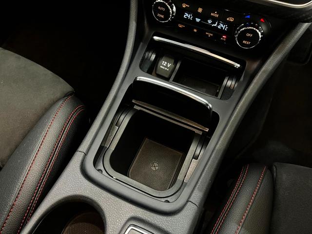 Ａクラス Ａ１８０　スポーツ　後期　新品タイヤ　ＡＭＧスタイリングｐｋｇ　５ツインスポーク１８ＡＷ　ＬＥＤヘッドライト　ＣａｒＰｌａｙ（29枚目）