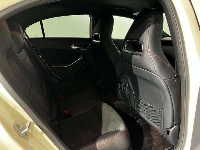 Ａクラス Ａ１８０　スポーツ　後期　新品タイヤ　ＡＭＧスタイリングｐｋｇ　５ツインスポーク１８ＡＷ　ＬＥＤヘッドライト　ＣａｒＰｌａｙ（35枚目）