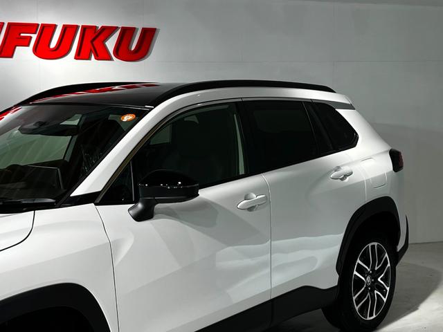 カローラクロス ハイブリッド Z パノラマルーフ シグナルロードプロテクション パノラミックビューモニター アドバンストパーク ブラインドスポット 安心降車(5枚目)