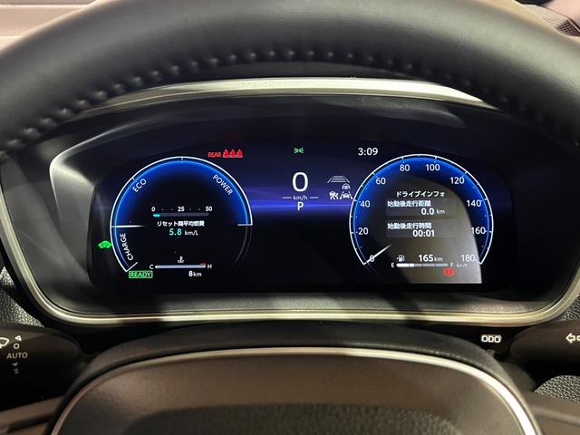 カローラクロス ハイブリッド Z パノラマルーフ シグナルロードプロテクション パノラミックビューモニター アドバンストパーク ブラインドスポット 安心降車(22枚目)