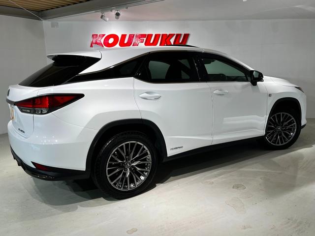 RX RX450h Fスポーツ ワンオーナー 禁煙 ムーンルーフ ワイヤレスチャージ ブレードスキャン ヘッドランプクリーナー 後席パワーシート&シートヒーター(14枚目)