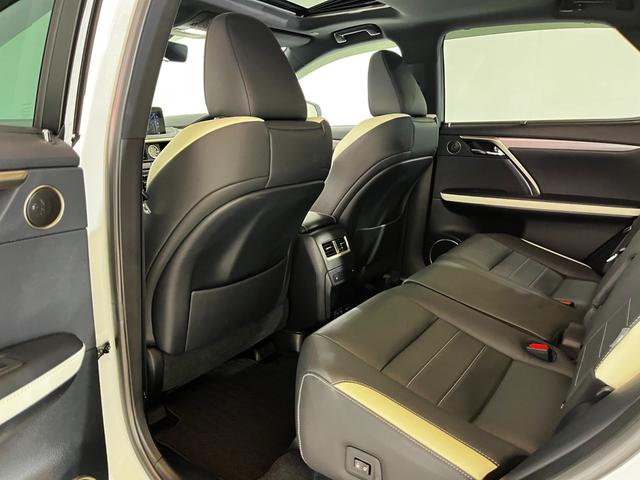 RX RX450h Fスポーツ ワンオーナー 禁煙 ムーンルーフ ワイヤレスチャージ ブレードスキャン ヘッドランプクリーナー 後席パワーシート&シートヒーター(58枚目)