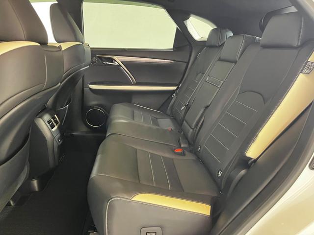 RX RX450h Fスポーツ ワンオーナー 禁煙 ムーンルーフ ワイヤレスチャージ ブレードスキャン ヘッドランプクリーナー 後席パワーシート&シートヒーター(59枚目)