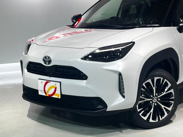 ヤリスクロス ハイブリッドＺ　２トーンルーフ　ハンズフリーパワーバックドア　パノラミックビューモニター　アドバンストパーク　パーキングサポートブレーキ（2枚目）