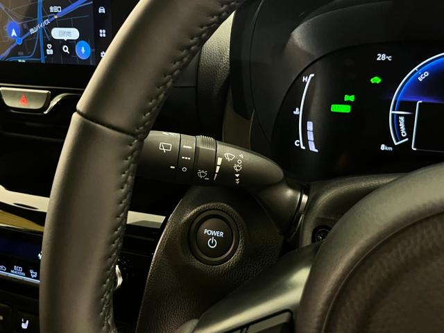 ヤリスクロス ハイブリッドＺ　２トーンルーフ　ハンズフリーパワーバックドア　パノラミックビューモニター　アドバンストパーク　パーキングサポートブレーキ（20枚目）