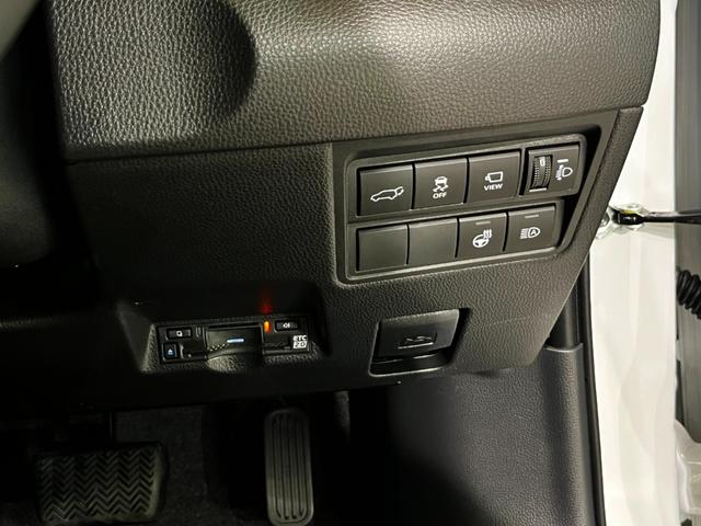 ヤリスクロス ハイブリッドＺ　２トーンルーフ　ハンズフリーパワーバックドア　パノラミックビューモニター　アドバンストパーク　パーキングサポートブレーキ（25枚目）