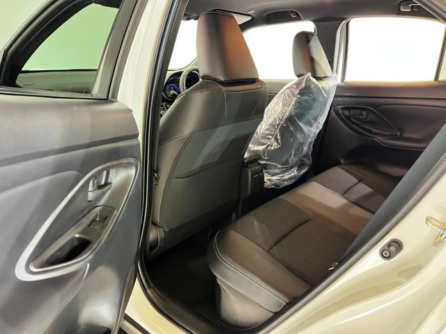 ヤリスクロス ハイブリッドＺ　２トーンルーフ　ハンズフリーパワーバックドア　パノラミックビューモニター　アドバンストパーク　パーキングサポートブレーキ（49枚目）