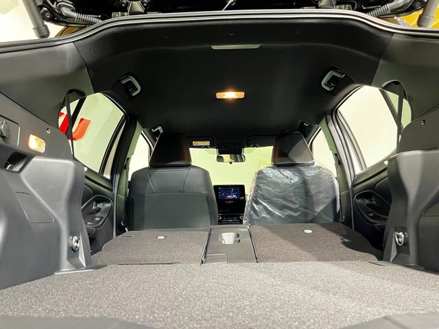 ヤリスクロス ハイブリッドＺ　２トーンルーフ　ハンズフリーパワーバックドア　パノラミックビューモニター　アドバンストパーク　パーキングサポートブレーキ（55枚目）