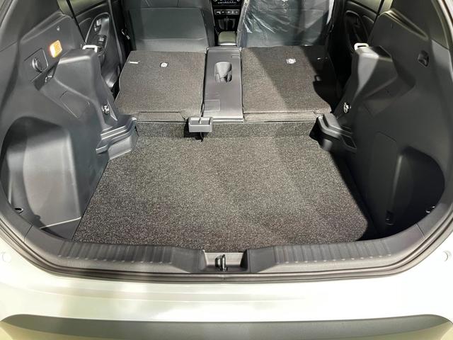 ヤリスクロス ハイブリッドＺ　２トーンルーフ　ハンズフリーパワーバックドア　パノラミックビューモニター　アドバンストパーク　パーキングサポートブレーキ（58枚目）