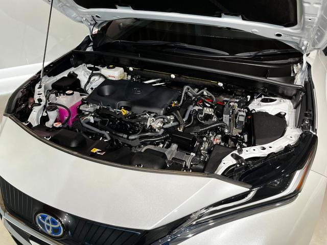 ハリアーハイブリッド G ワンオーナー 禁煙 デジタルインナーミラー パワーバックドア コネクティッドナビ フルセグ(6枚目)