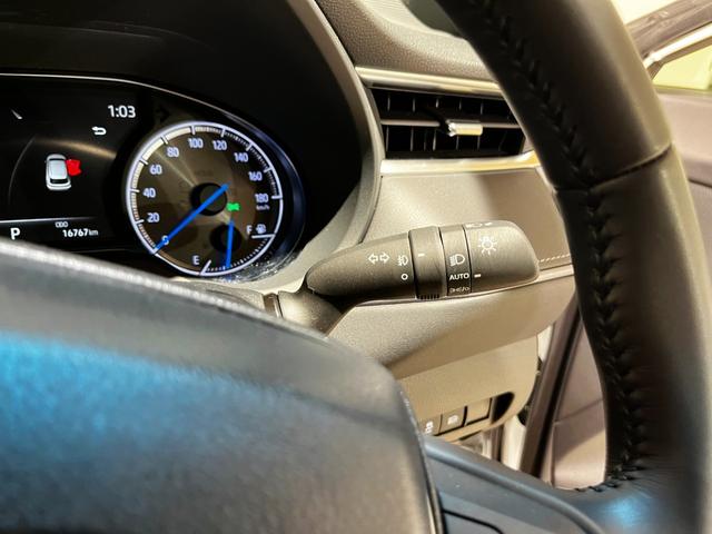 ハリアーハイブリッド G ワンオーナー 禁煙 デジタルインナーミラー パワーバックドア コネクティッドナビ フルセグ(21枚目)