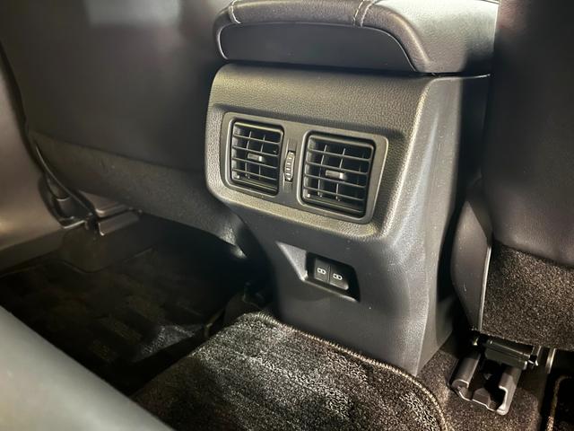 ハリアーハイブリッド G ワンオーナー 禁煙 デジタルインナーミラー パワーバックドア コネクティッドナビ フルセグ(45枚目)