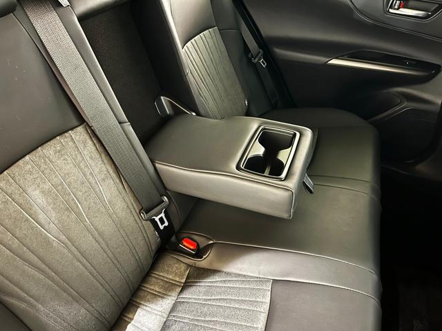 ハリアーハイブリッド G ワンオーナー 禁煙 デジタルインナーミラー パワーバックドア コネクティッドナビ フルセグ(46枚目)