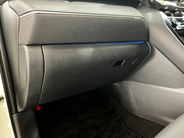 ハリアーハイブリッド G ワンオーナー 禁煙 デジタルインナーミラー パワーバックドア コネクティッドナビ フルセグ(50枚目)