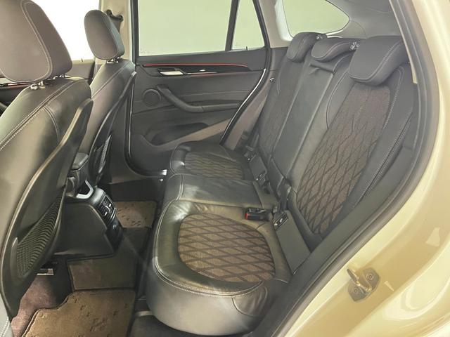 Ｘ１ ｘＤｒｉｖｅ　１８ｄ　ｘライン　禁煙　フルセグチューナー　オートマチックテールゲート　ＬＥＤヘッドライト（52枚目）