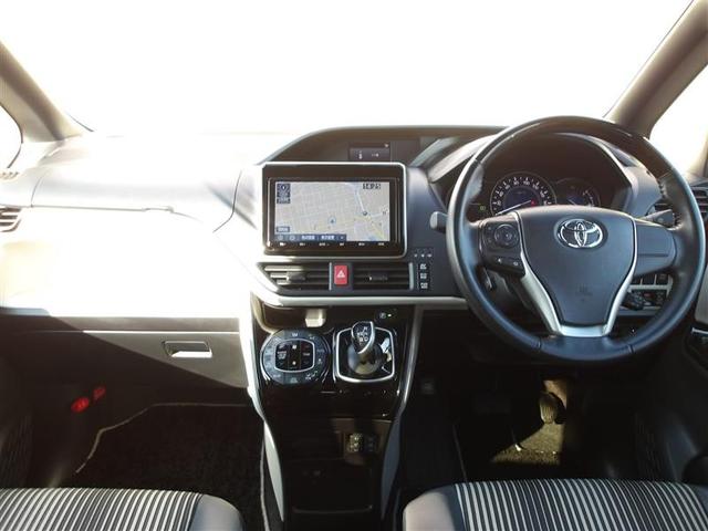 ノア ハイブリッドSi ダブルバイビーIII フルセグ メモリーナビ DVD再生 バックカメラ 衝突被害軽減システム ETC ドラレコ 両側電動スライド LEDヘッドランプ 乗車定員7人 3列シート(7枚目)