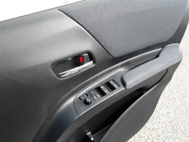 シエンタ Ｇ　フルセグ　メモリーナビ　ＤＶＤ再生　バックカメラ　衝突被害軽減システム　ＥＴＣ　両側電動スライド　ＬＥＤヘッドランプ　ウオークスルー　乗車定員７人　３列シート　ワンオーナー　アイドリングストップ（16枚目）