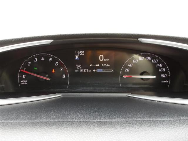 シエンタ Ｇ　セーフティーエディション　フルセグ　メモリーナビ　ＤＶＤ再生　後席モニター　バックカメラ　衝突被害軽減システム　ＥＴＣ　ドラレコ　両側電動スライド　ＬＥＤヘッドランプ　ウオークスルー　乗車定員７人　３列シート　ワンオーナー（8枚目）