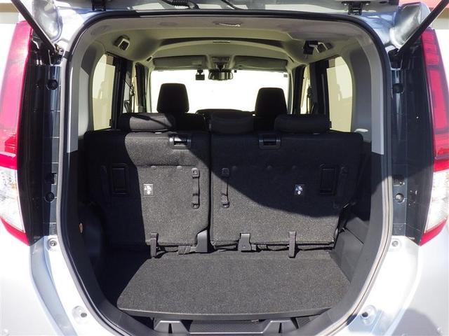 広々としたラゲージスペースを備えています。大きなものや長さのある荷物もしっかりと積み込めます。