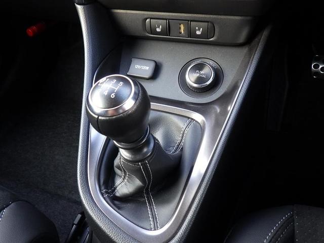 ＧＲヤリス ＲＺ　ハイパフォーマンス　４ＷＤ　メモリーナビ　ミュージックプレイヤー接続可　バックカメラ　衝突被害軽減システム　ＥＴＣ　ドラレコ　ＬＥＤヘッドランプ　ワンオーナー　アイドリングストップ（11枚目）