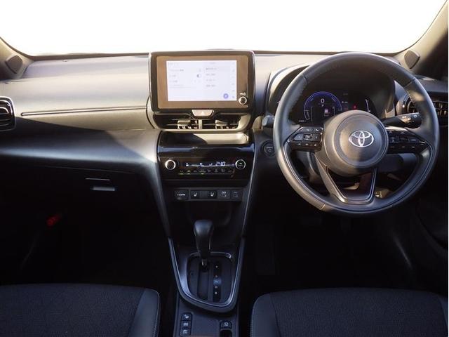 �X�^�C���b�V���ȃf�U�C���̃C���p�l�B�e����X�C�b�`�͎g���₷���ʒu�ɔz�u����Ă܂��B