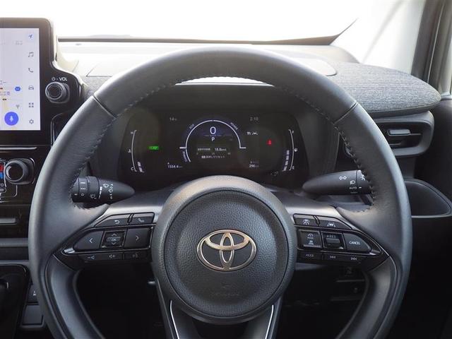 シエンタ ハイブリッドＺ　フルセグ　メモリーナビ　ＤＶＤ再生　ミュージックプレイヤー接続可　バックカメラ　衝突被害軽減システム　ＥＴＣ　ドラレコ　両側電動スライド　ＬＥＤヘッドランプ　ウオークスルー　乗車定員７人　３列シート（12枚目）