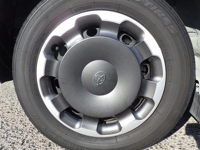 シエンタ ハイブリッドＺ　フルセグ　メモリーナビ　ＤＶＤ再生　ミュージックプレイヤー接続可　バックカメラ　衝突被害軽減システム　ＥＴＣ　ドラレコ　両側電動スライド　ＬＥＤヘッドランプ　ウオークスルー　乗車定員７人　３列シート（25枚目）