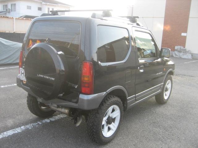 ジムニー ランドベンチャー　限定車　シートヒーター　ジオランダーＭ／Ｔタイヤ　前後バンパー外品（10枚目）