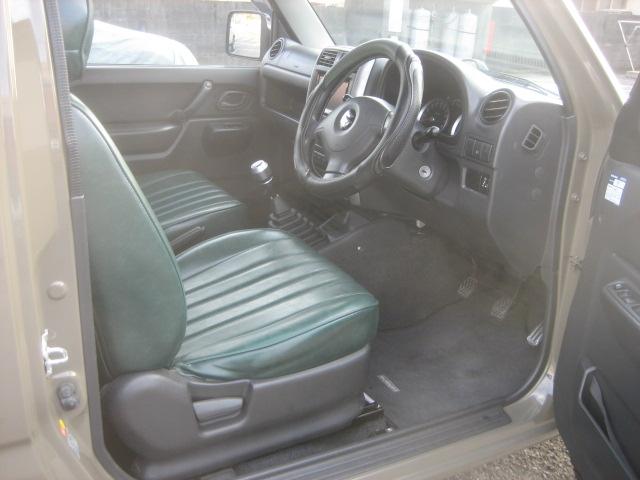 ジムニー ＸＧ　リフトアップ　全塗装　前後ドラレコ　ＥＴＣ　Ｒラダー　禁煙車（3枚目）