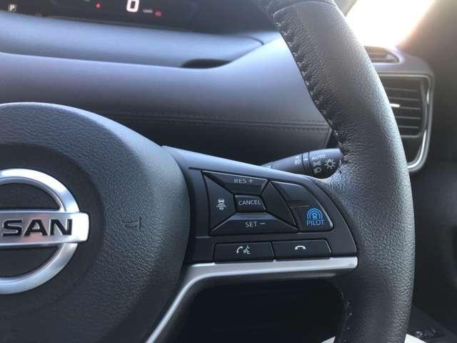 セレナ ｅ－パワー　ハイウェイスターＶ　１．２　ｅ－ＰＯＷＥＲ　ハイウェイスター　Ｖ　両側ハンズフリースライドドア・１０インチナビ（11枚目）