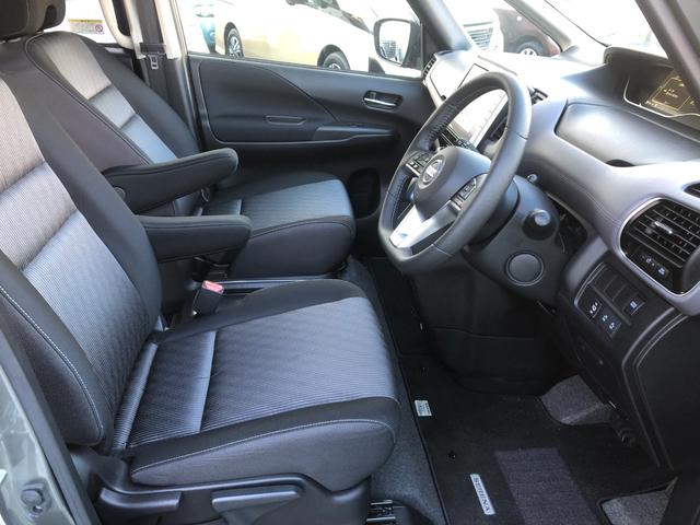 セレナ ｅ－パワー　ハイウェイスターＶ　１．２　ｅ－ＰＯＷＥＲ　ハイウェイスター　Ｖ　両側ハンズフリースライドドア・１０インチナビ（53枚目）