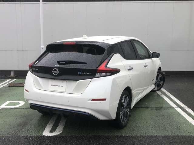 リーフ e+ G 寒冷地仕様 タバコ臭有 メーカーナビ BOSEサラウンド プロパイロット アラウンドビューモニター(2枚目)