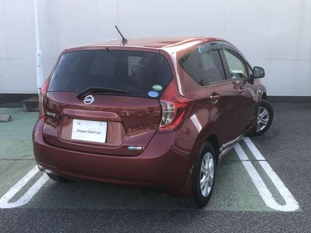 ノート 1.2 X DIG-S 純正ナビ・バックモニター・フォグランプ・ アイドリングストップ機能 左右エアバック イモビ AAC スマキー バックカメラ付き パワーウィンドウ ABS キーフリー 1オーナー ナビTV パワーステアリング メモリーナビ ワンセグ エアバック(2枚目)