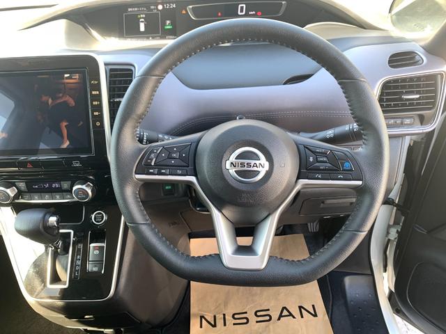 日産の新車店舗で使用していた試乗車やサービスカーが大変お買い車な金額で購入頂くことが可能です。