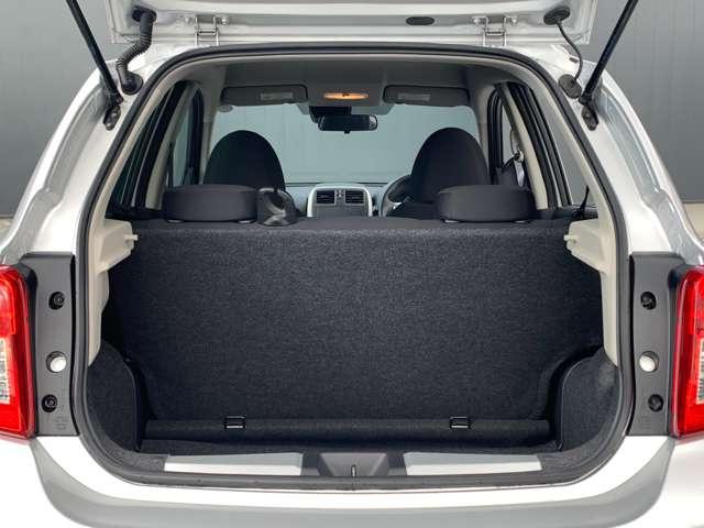 NISSAN MARCH X V SELECTION