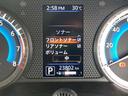 車の四隅に【コーナーセンサー】が付いていますので、障害物が近づくとセンサーが教えてくれます