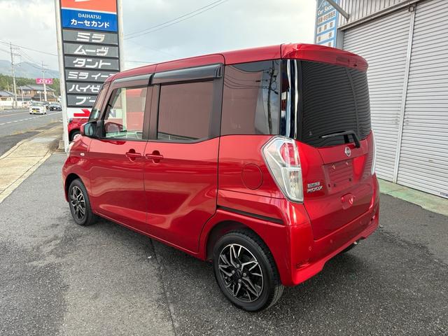 デイズルークス X 4WD・アラウンドビューカメラ・14インチAW・クリアランスソナー・左パワースライドドア・オートエアコン・プッシュスタート・スマートキー2個(9枚目)