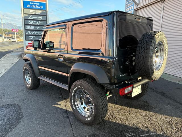 ジムニーシエラ JC 純正部品すべて有り・16インチデイトナホイール・リフトアップ・社外マフラー・社外バンパー・純正OPパナソニック8インチSDナビ・Bluetooth・フルセグ・CD/DVD・バックカメラ・前後ドラレコ(9枚目)