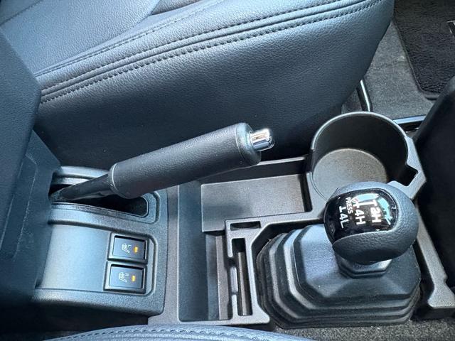 ジムニーシエラ JC 純正部品すべて有り・16インチデイトナホイール・リフトアップ・社外マフラー・社外バンパー・純正OPパナソニック8インチSDナビ・Bluetooth・フルセグ・CD/DVD・バックカメラ・前後ドラレコ(46枚目)