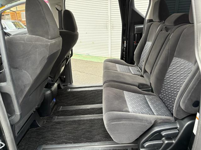 アルファード 2.5S 純正10インチSDナビ・Bluetooth・TV・CD/DVD・バックカメラ・ドラレコ・ビルトインETC・後席モニター・両側電動スライドドア・プッシュスタート・18インチAW(32枚目)