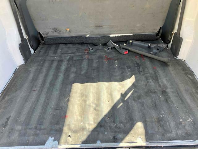 ミニキャブバン 4WD AT ETC タイミングベルト交換済み 両側スライドドア ABS エアコン 運転席エアバッグ 助手席エアバッグ(11枚目)