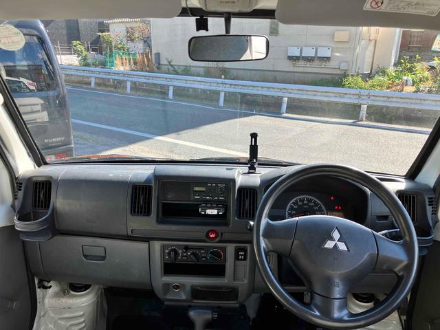 ミニキャブバン 4WD AT ETC タイミングベルト交換済み 両側スライドドア ABS エアコン 運転席エアバッグ 助手席エアバッグ(14枚目)