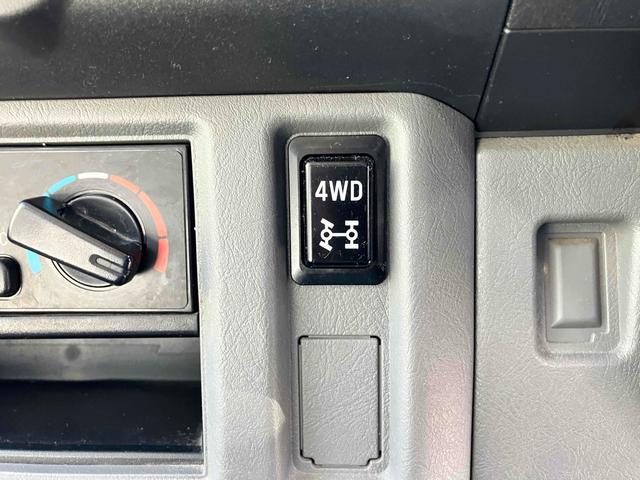 ミニキャブバン 4WD AT ETC タイミングベルト交換済み 両側スライドドア ABS エアコン 運転席エアバッグ 助手席エアバッグ(34枚目)