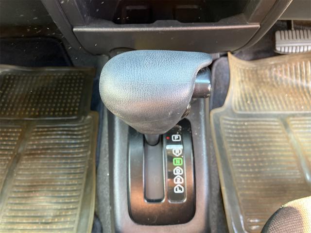 パジェロミニ XR キーレスエントリー 電動格納ミラー AT 盗難防止システム CD ミュージックプレイヤー接続可 アルミホイール 衝突安全ボディ エアコン パワーステアリング パワーウィンドウ(7枚目)