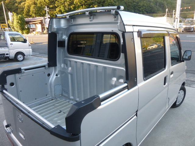 ハイゼットカーゴ デッキバン　パートタイム４ＷＤ　ダッシュ５ＭＴ　エアコン　パワーステアリング　フロントパワーウィンドウ　集中ドアロック　両側スライドドア　ＷＳＲＳナビＴＶ　ＥＴＣ　タイミングベルト交換済（43枚目）