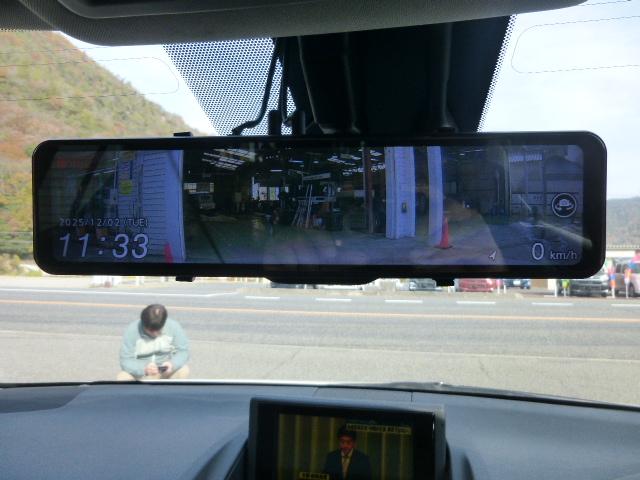 ＣＴ ＣＴ２００ｈ　バージョンＣ　後期フロントグリル　皮調シートカバー　純正ナビフルセグＴＶ　バックカメラ　シートヒーター　ビルトインＥＴＣ　ミラータイプドライブレコーダー　社外１７インチアルミ　パドルシフト　クルーズコントロール（18枚目）